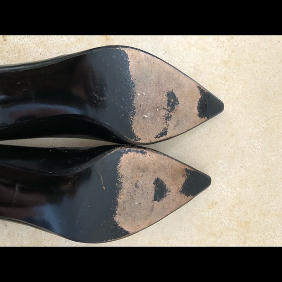 Stuart Weitzman Leather 3 7/8 inch Heels in size 8N. - Picture 4 of 8